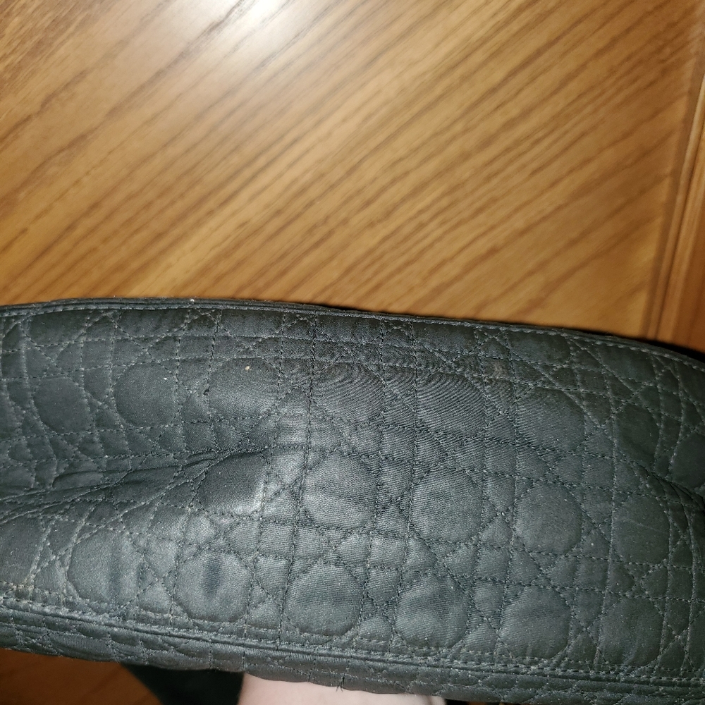 Dior purse - Picture 3 of 9